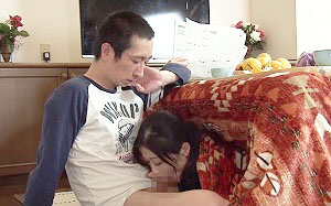 こたつで近親相姦