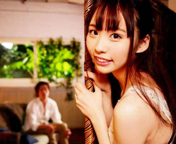 楠木あず AV DEBUT